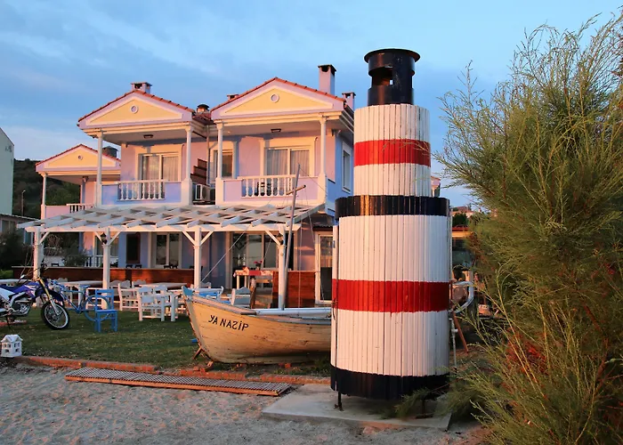 Cundavilla Hotel & Suites
